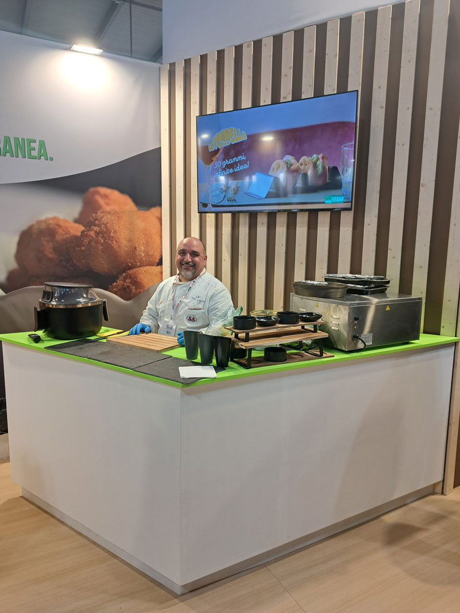 Trade show booth design for Caro Puglia Gelo at Fiera Milano - 1