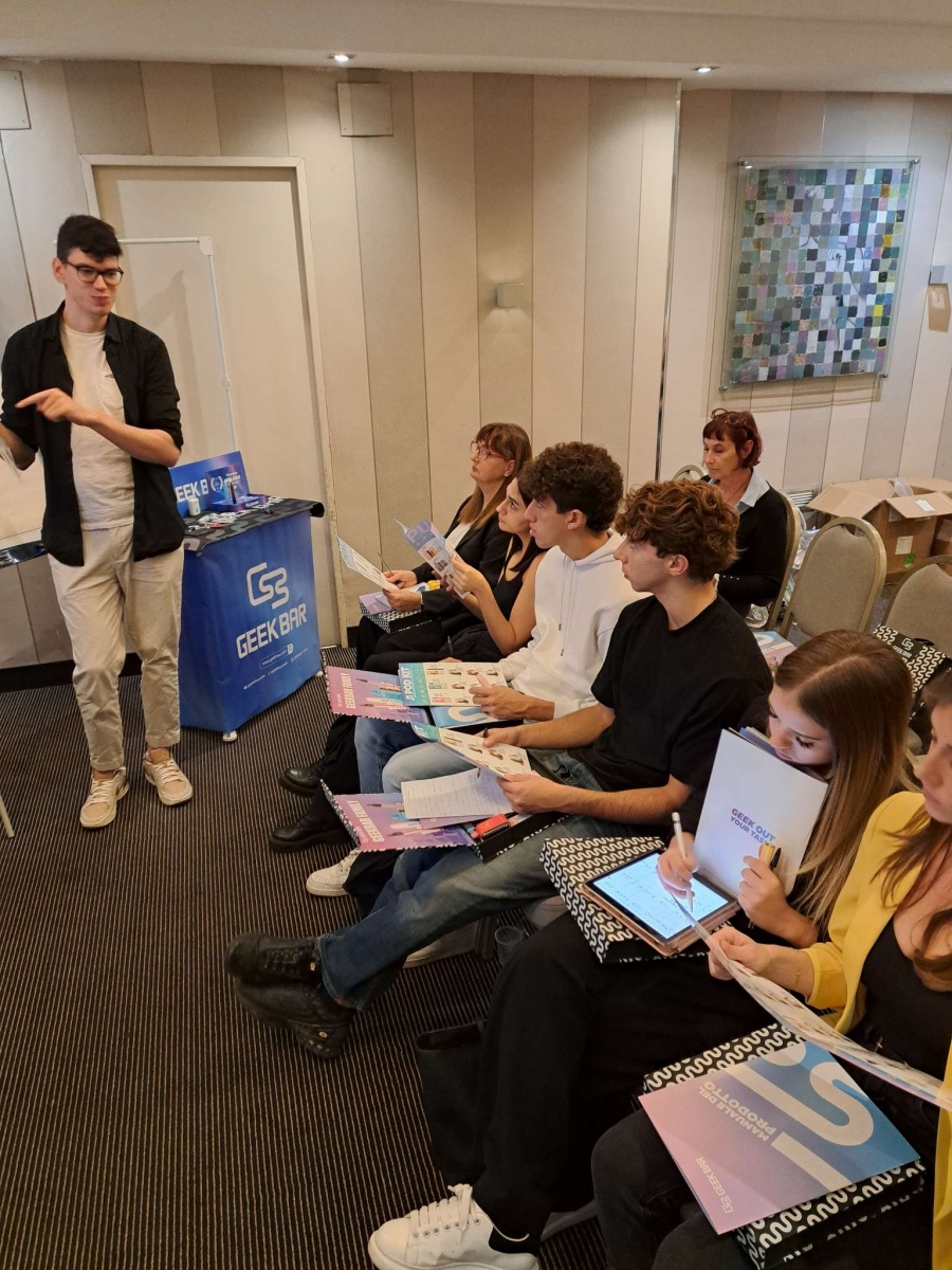 Geek Bar: Conquering the Market with a Multi-Phase Strategy and Elite Promoters - 7