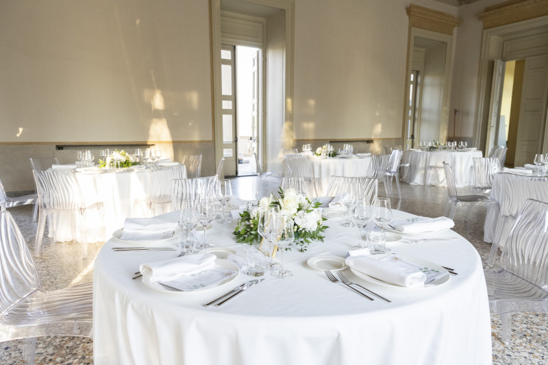 A fairytale wedding in a glamorous venue in central Milan - 25