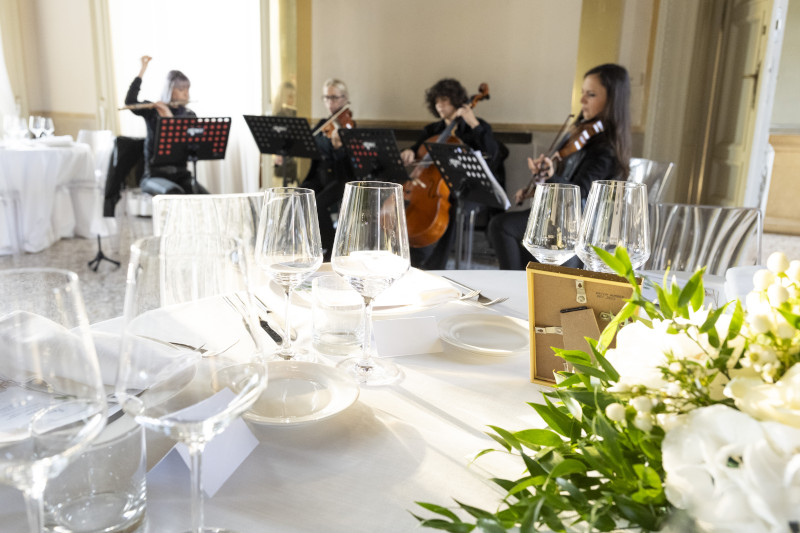 A fairytale wedding in a glamorous venue in central Milan - 17