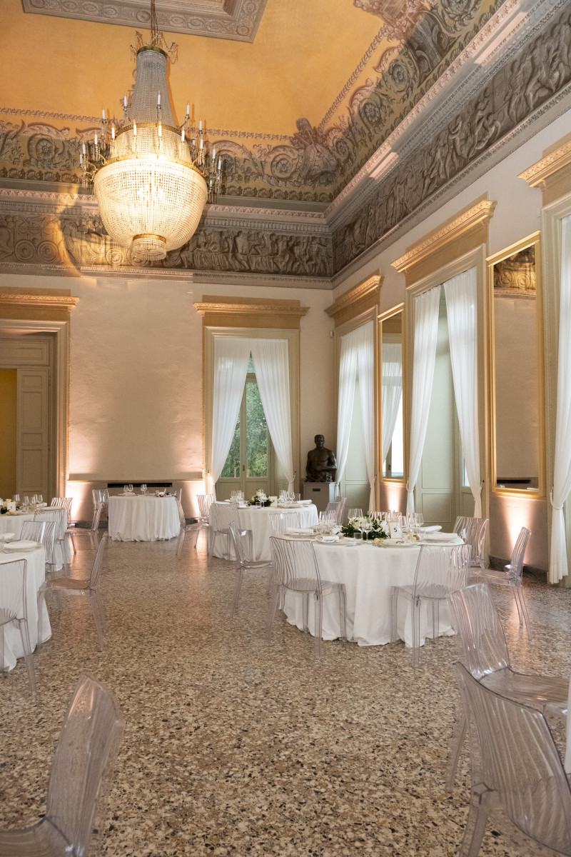 A fairytale wedding in a glamorous venue in central Milan - 4