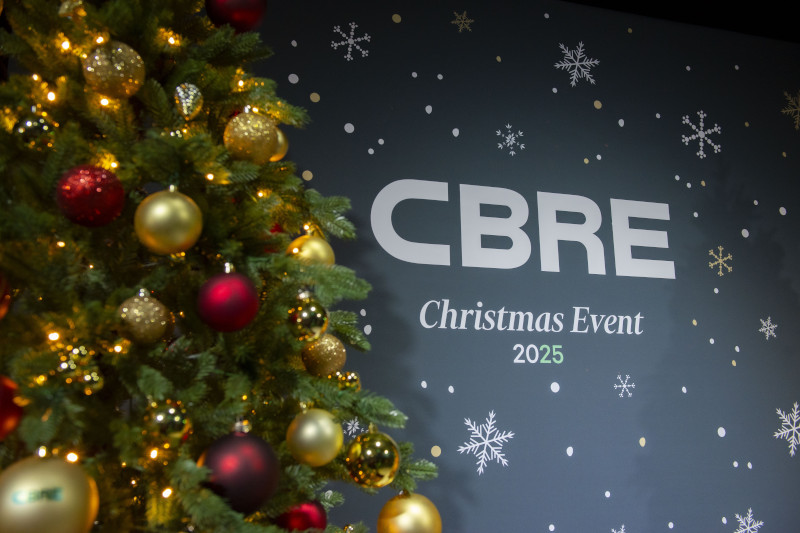 CBRE's first Christmas party in Milan was a resounding success - 0