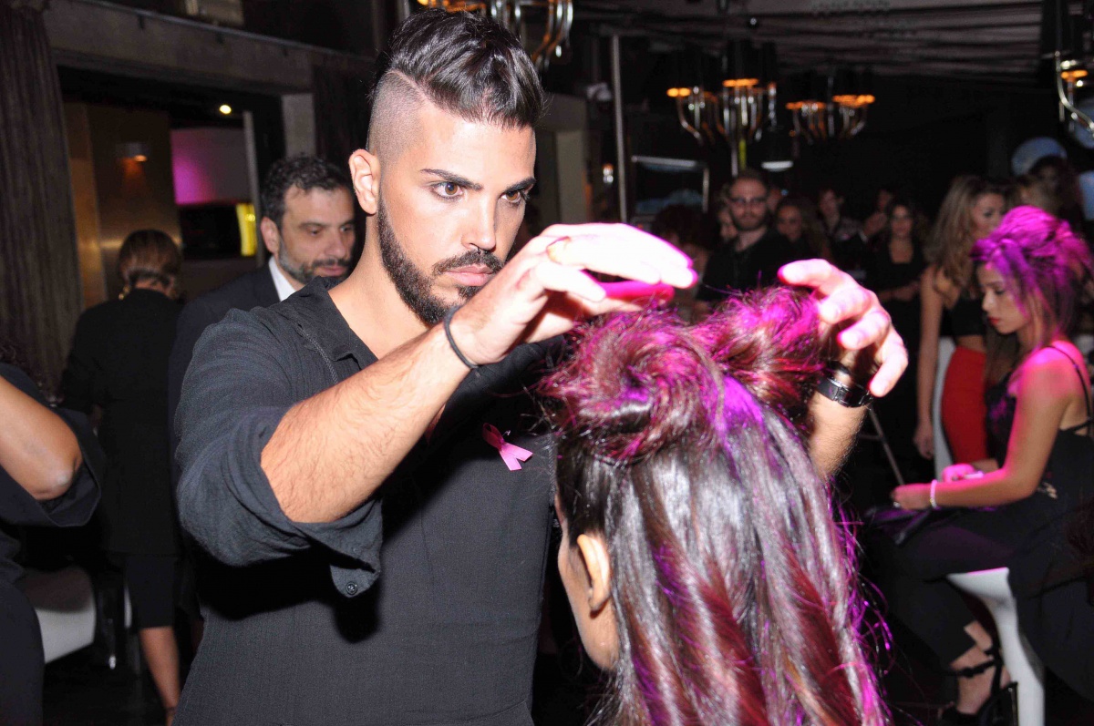 First contest of a promotional tour among Aveda's hair salons - 4