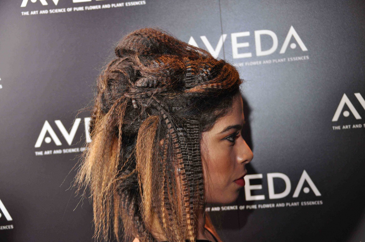 First contest of a promotional tour among Aveda's hair salons - 13