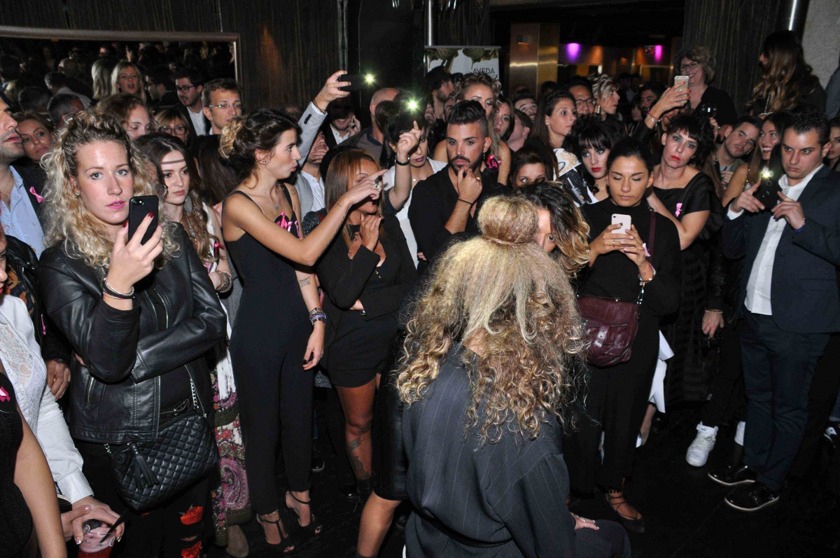 First contest of a promotional tour among Aveda's hair salons - 47