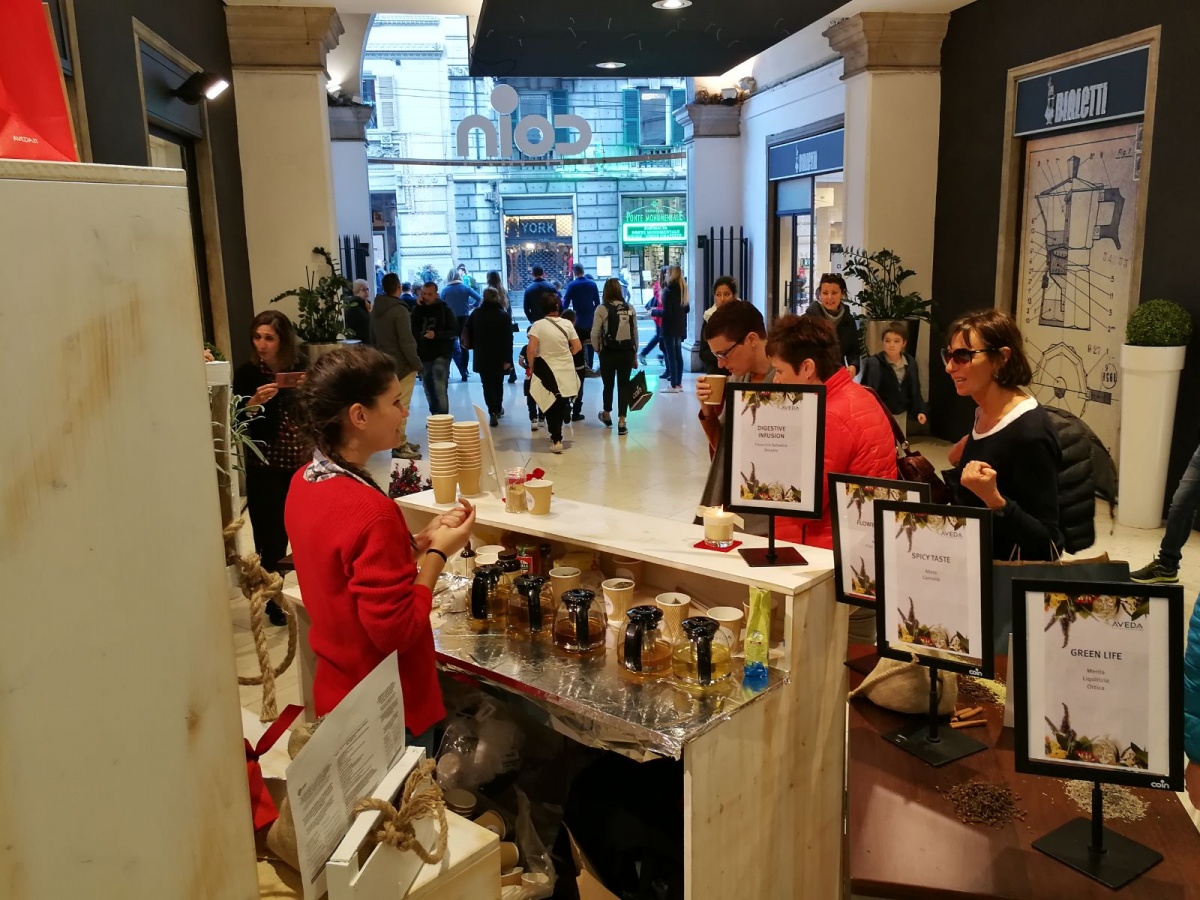 Stand for Aveda in the store inside Genova's Coin - 22