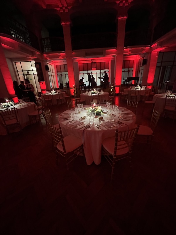 Elegant corporate Christmas event in a prestigious Milan venue - 1