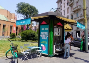 The "Sotto questo sole" roadshow, conceived and produced by the Smart Eventi and Guru Marketing teams, brought Medi-Market to the piazzas of Milan, Turin, Bologna and Ravenna, reaching an average of 3,000 people per day