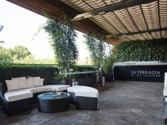 Edra Spa chooses Smart Eventi to organise its biannual meeting followed by dinner buffet and dj set.