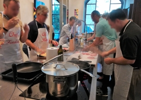 We've organized a team cooking activity for Beckman Coulter in a modern loft situated in the real heart of a famous area of Milan.
