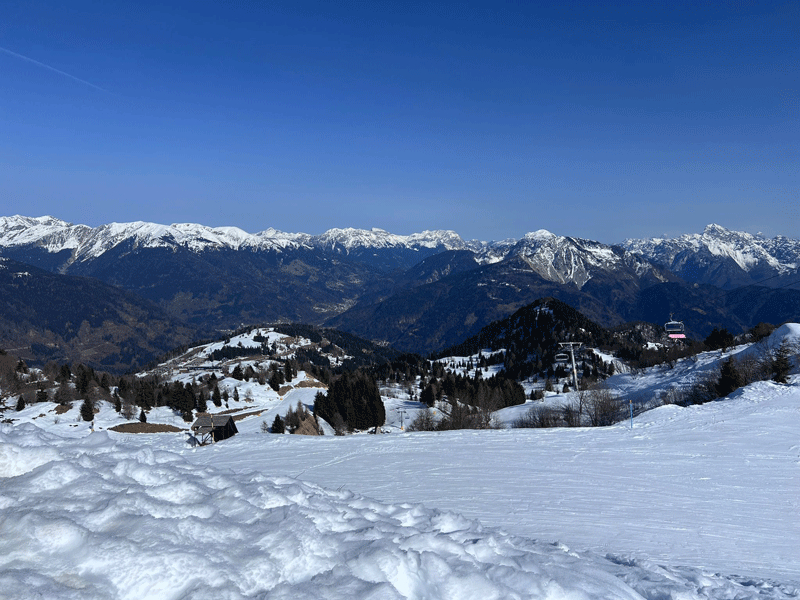 Mount Zoncolan incentive trip: ice team building for an insurance company - 6
